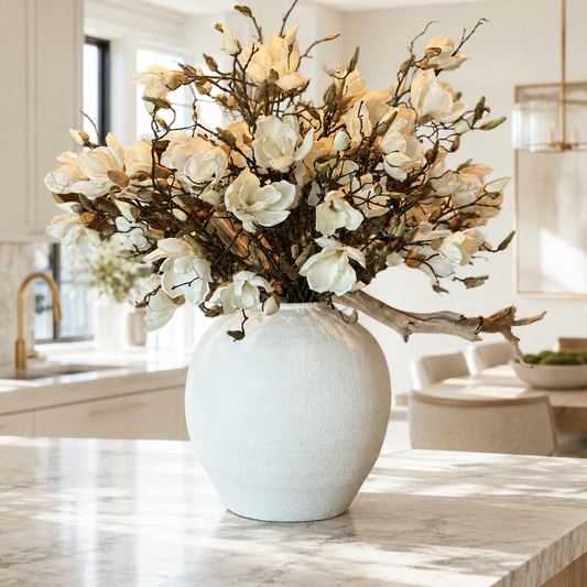White Magnolias in Konos White Matt Vase for stylish interiors | Avenmoss